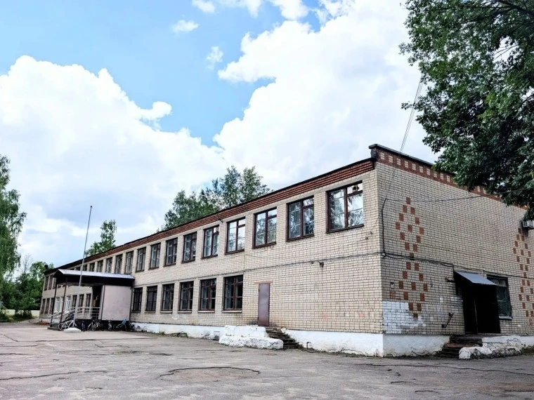 Корпус 41-й школы в Горино не будут закрывать

Напомним, вчера в 41-й школе в Иванове произошла стач