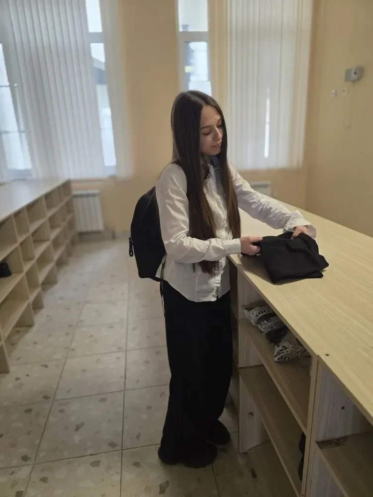 🌿В нашей школе продолжается работа по поддержанию чистоты и порядка. Сегодня учащиеся 7А класса пров
