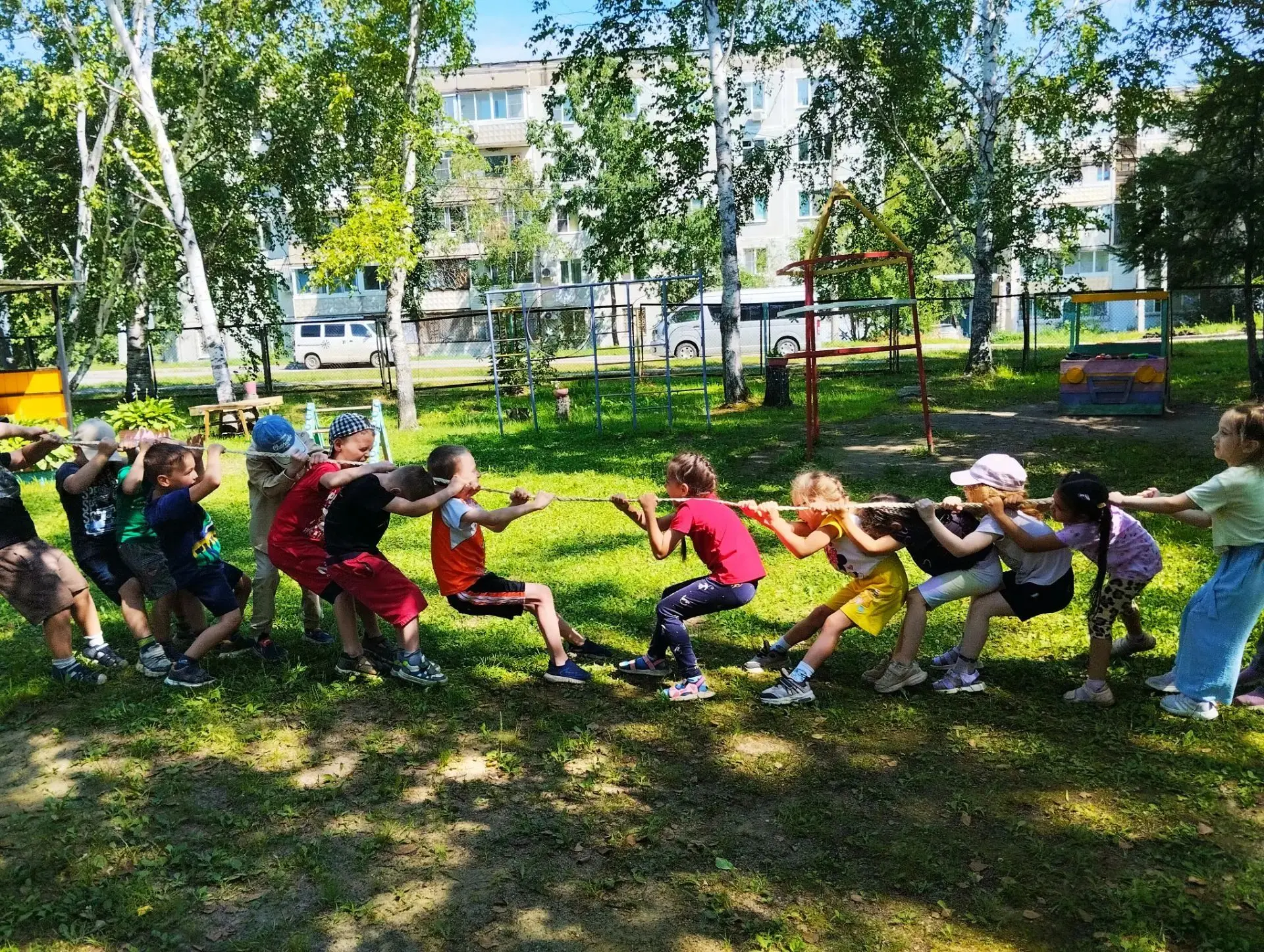2026 -Год спорта в Хабаровском крае⛹🏋🤾🤸‍♂️
Спортивные игры "Передай мяч", "Перетяни канат по - но
