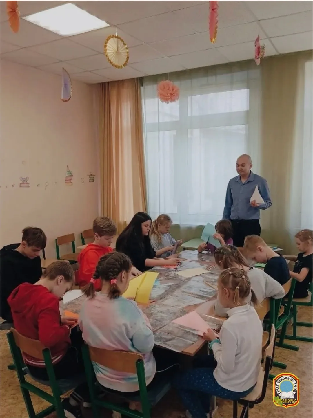 🎨 Не просто лагерь — а микс творчества и движения  На каникулах дети успели попробовать себя в самых