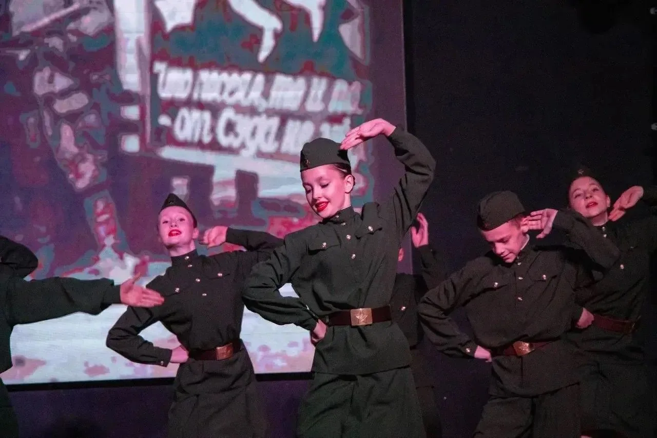 💫 В ДДиЮ «Факел» состоялся Открытый фестиваль-конкурс вокального мастерства детей и молодёжи «Песня 