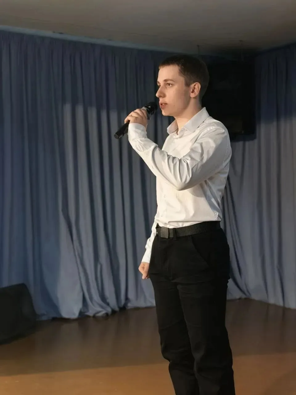 🎤🇷🇺 «Юность», сцена и 300 поющих сердец: наши на Фестивале!  27 апреля в Центре «Юность» прошёл масш