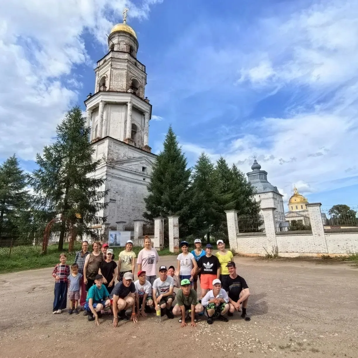 Наше маленькое путешествие в любимое Великорецкое 💚

Ребята провели эти дни просто чудесно: наелись
