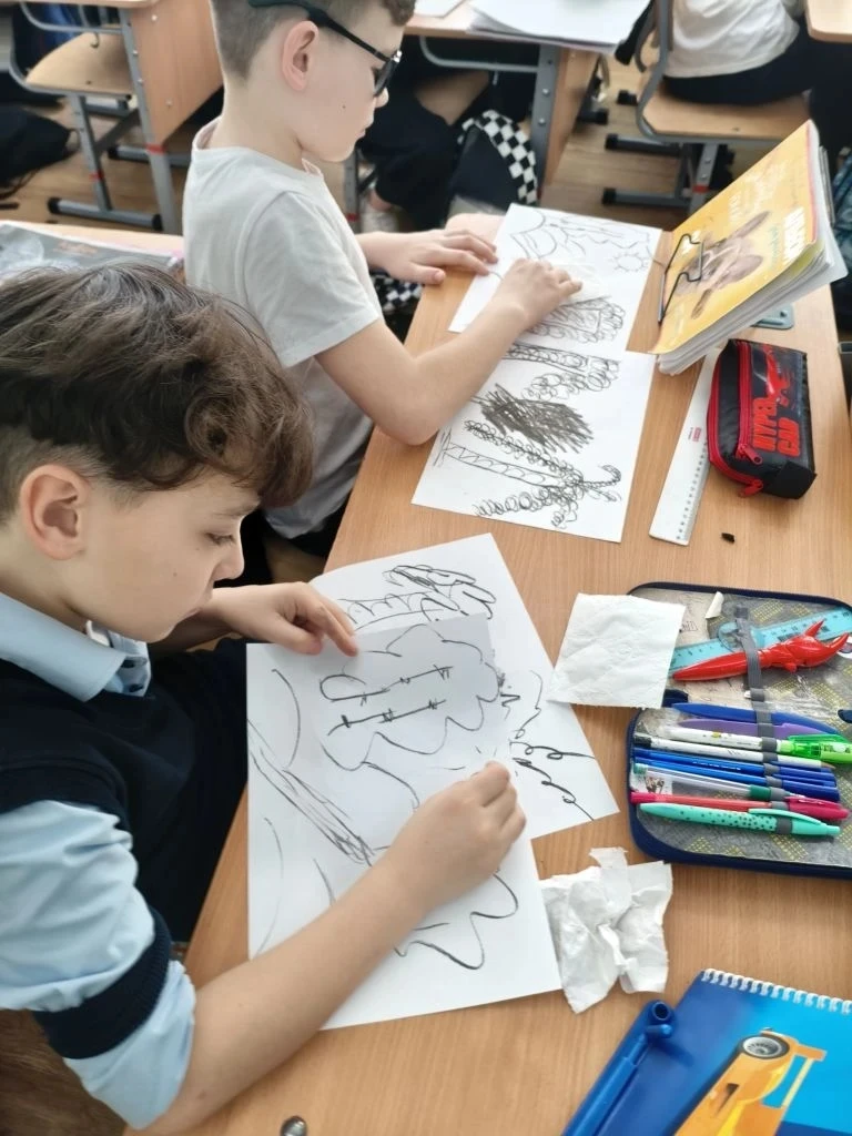 🌿 На уроках «Народная культура» в 4 «А» и 4 «В» классах Видновской гимназии под руководством учителя