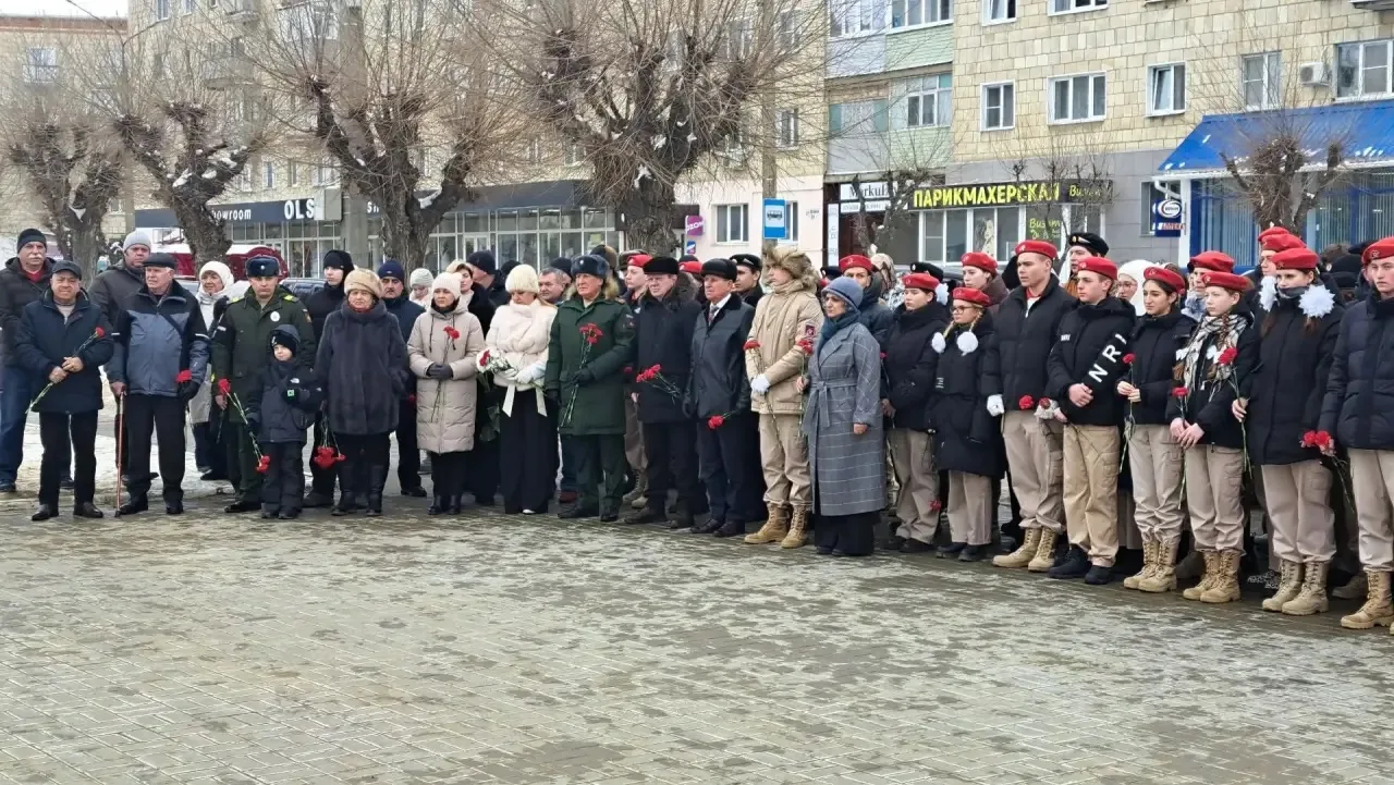 #СШ12_ГодЗащитникаОтечества #ГеройРоссии #АлександрКолгатин #МыПомнимЧтимГордимся #26летПамятьЖиветП