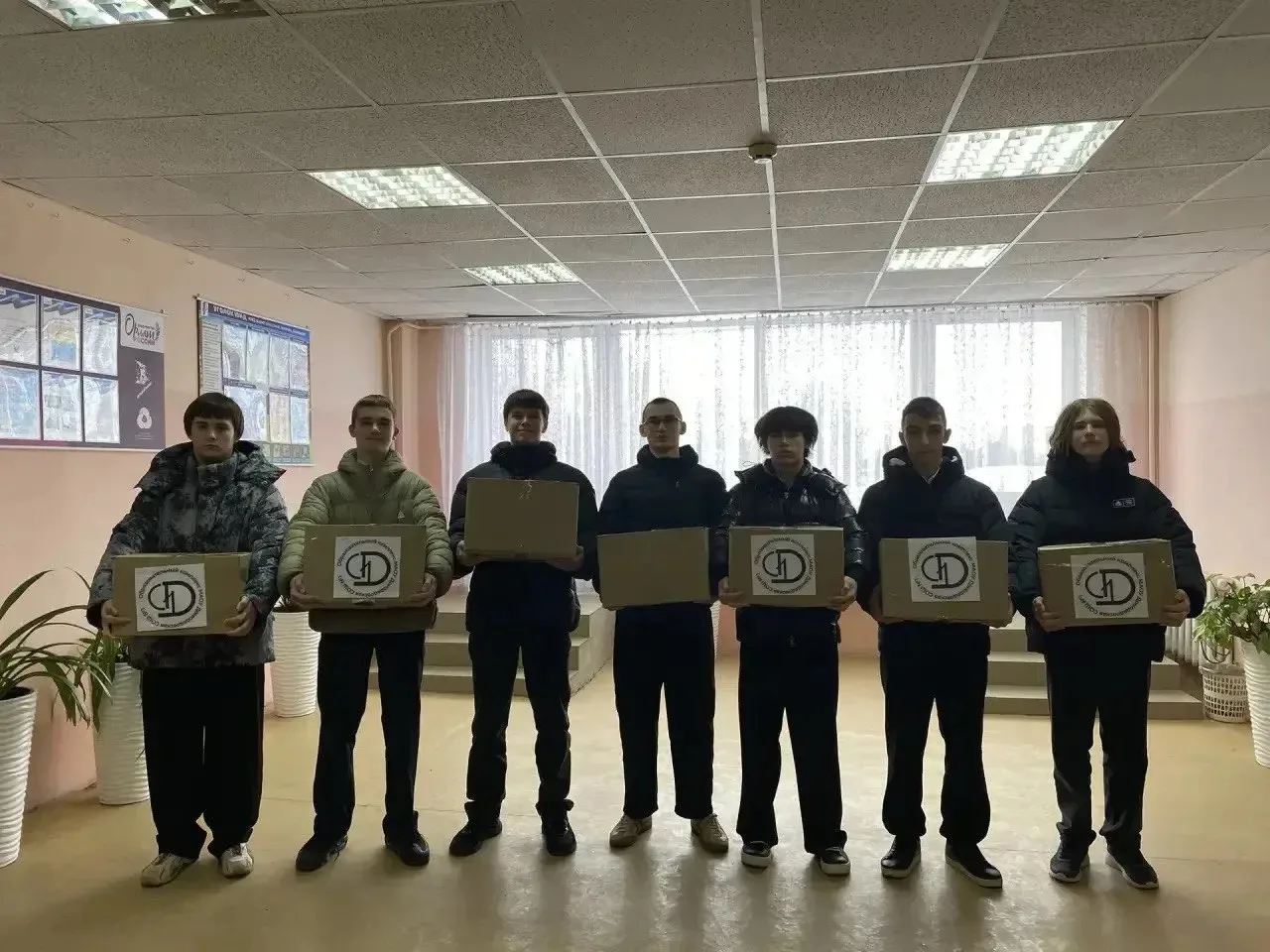 Тепло детских сердец: гуманитарный груз для бойцов СВО ко Дню защитника Отечества  В преддверии Дня 