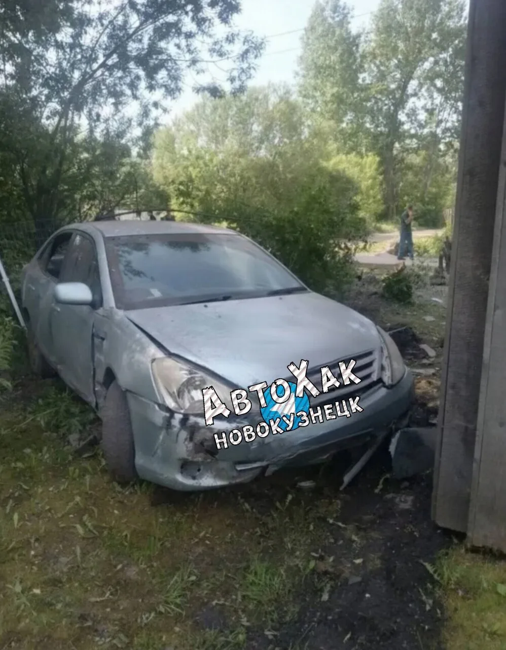Появились подробности вчерашнего ДТП в Новокузнецке — подросток взял ключи от машины родителей и вле
