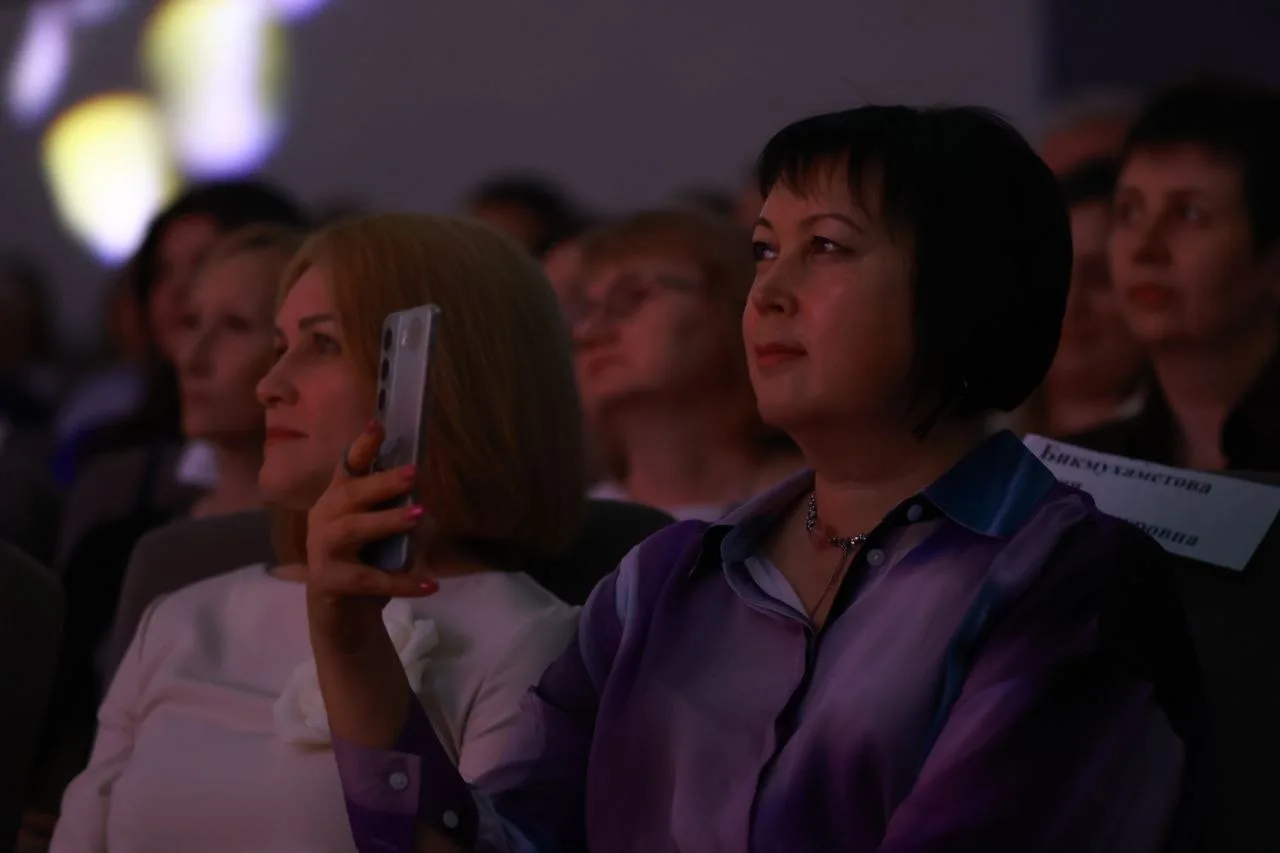 Из телеграм-канала Рустема Нуриева:

Накануне профессионального праздника, Дня медицинского работник