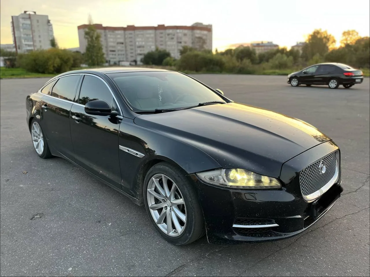 JAGUAR XJ
