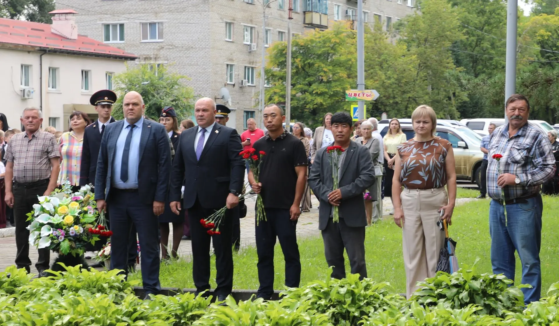 🕊Точка в войне. Точка в терроре. Вечность в памяти.