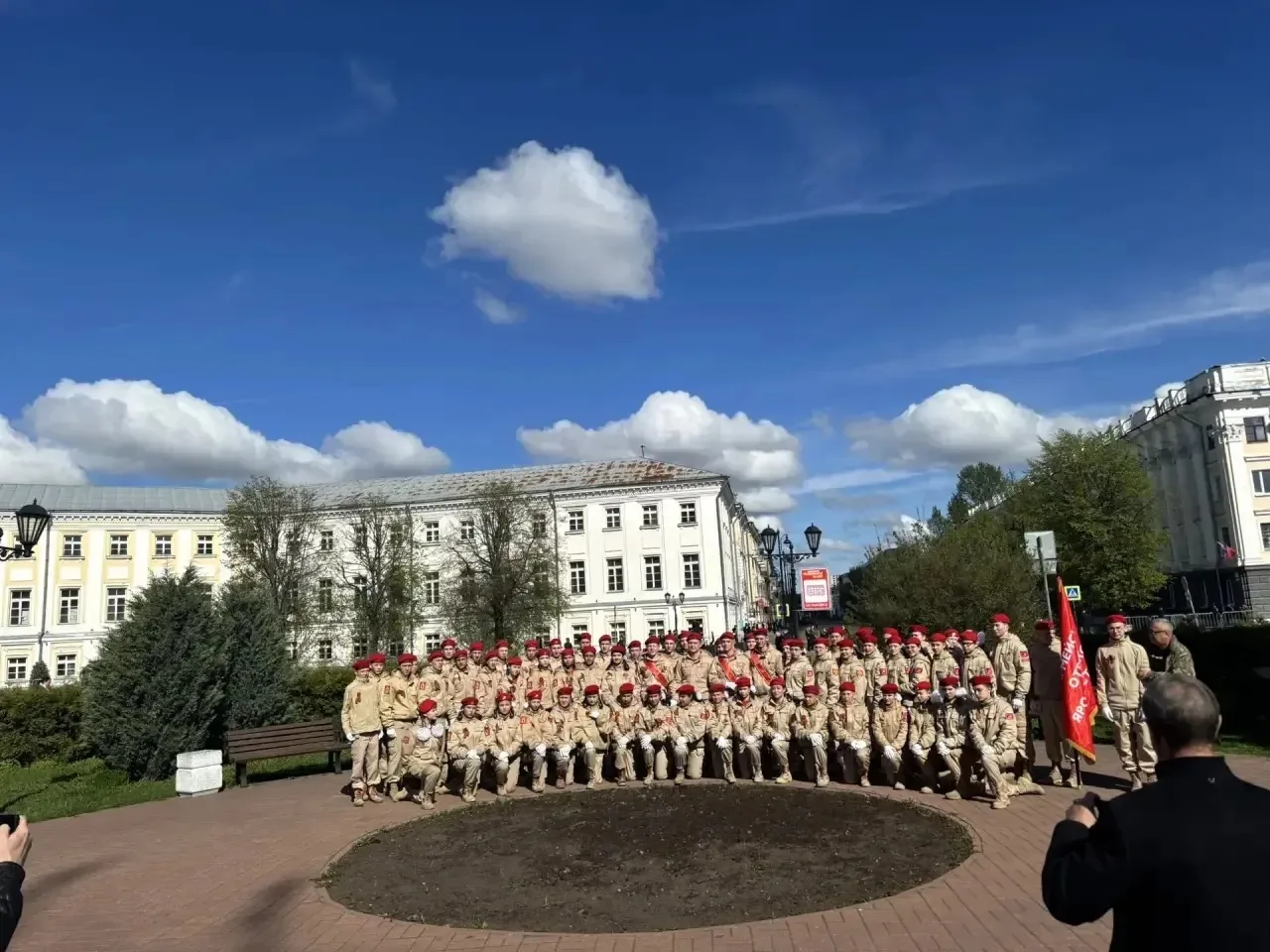 Сегодня, в День Великой Победы наши юнармейцы традиционно приняли участие в Параде Победы на Советск