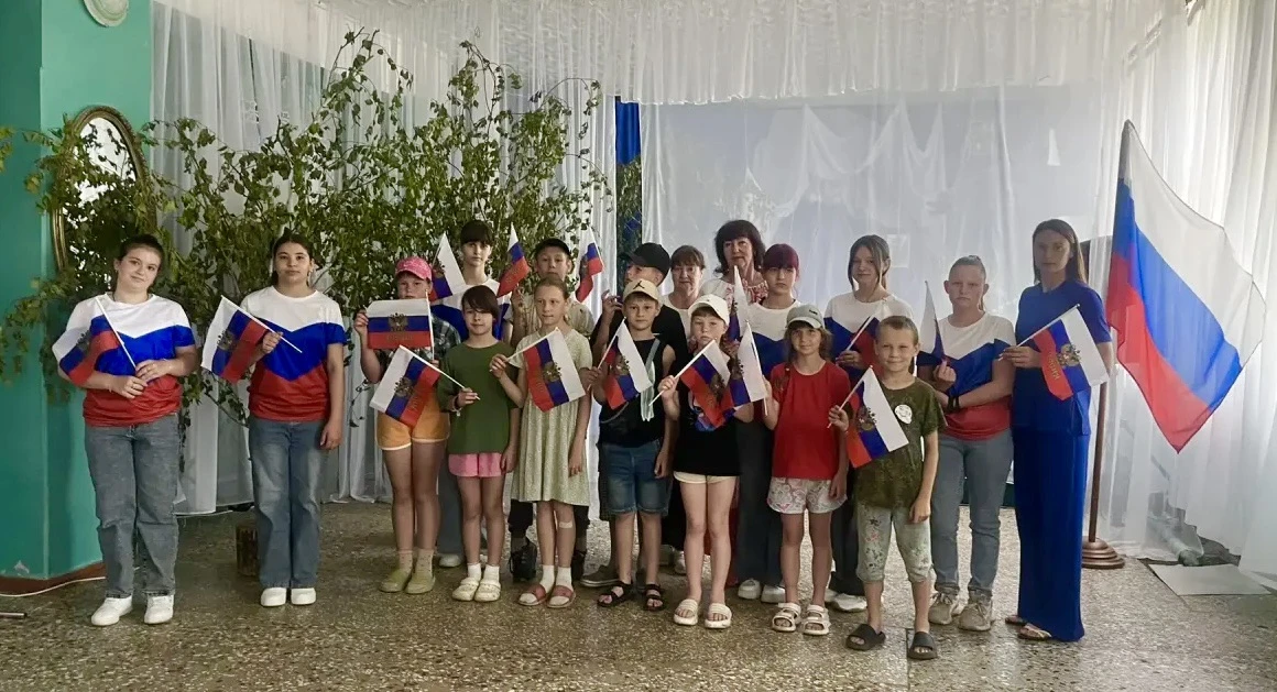 🌟🇷🇺🌟11 июня ребята приняли участие в тематическом мероприятии —  «Россия в сердце навсегда» 🇷🇺