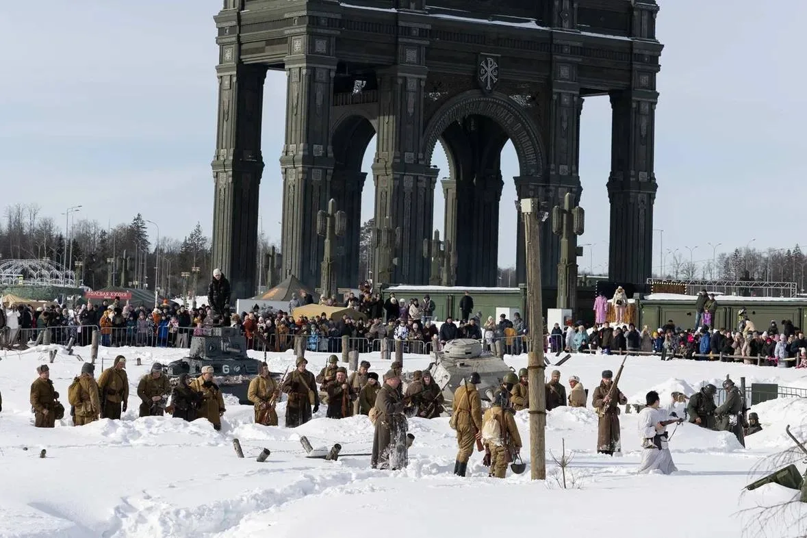 Невероятная атмосфера героизма и праздника! 🔥   Сегодня, в День защитника Отечества, мы чтим наших г