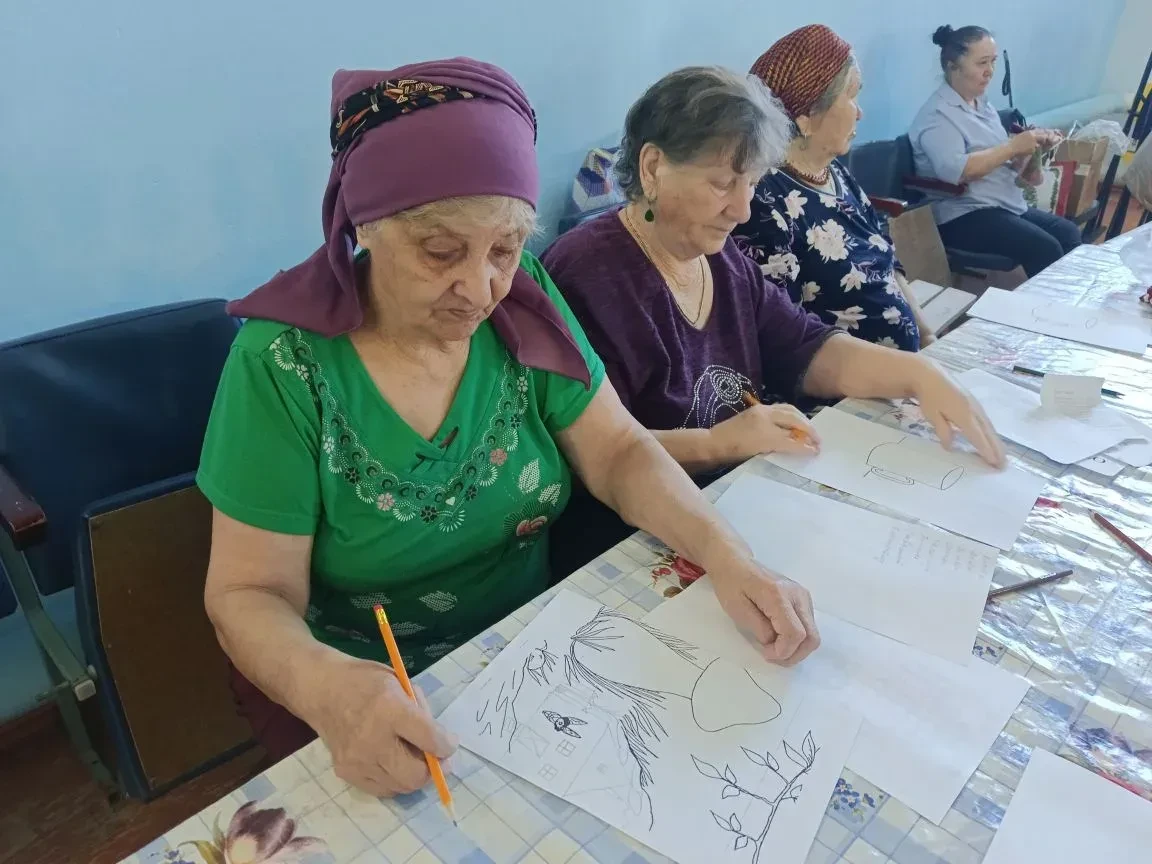 В апреле Отделение дневного пребывания работает в Магнитном. Здесь у нас подобрались лю...