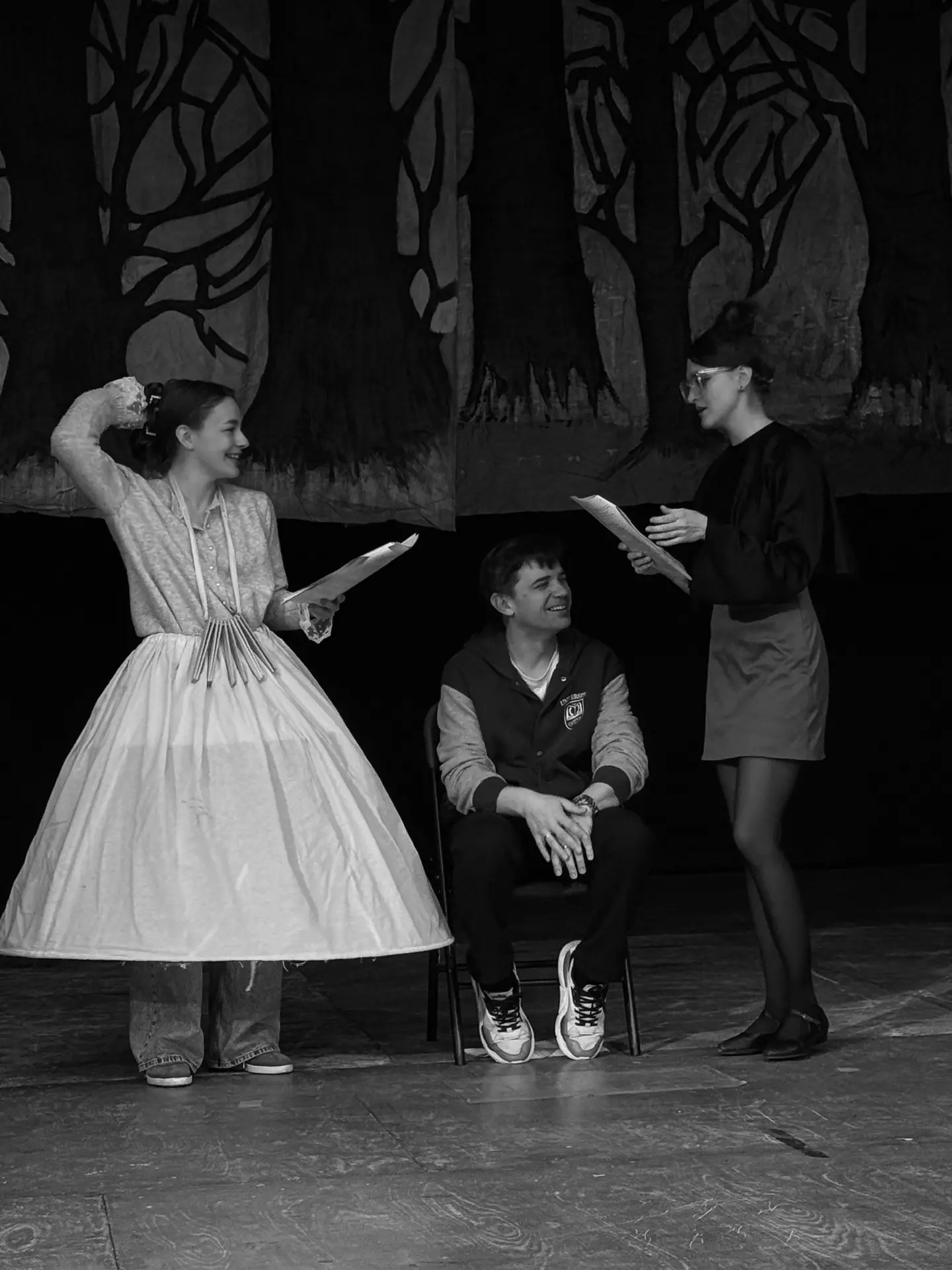 Репетиция. Без грима, без цвета, без зрителей🎭