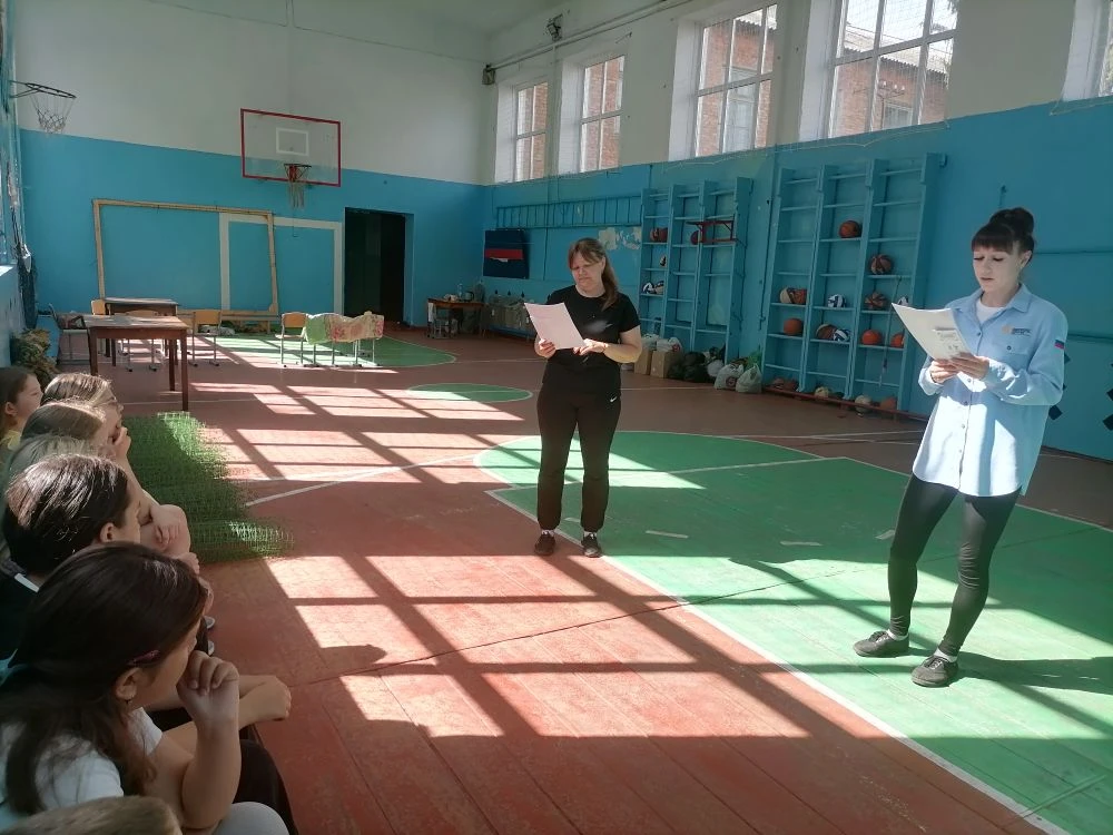 🎉 Вот и подошла к концу наша досуговая площадка! 🎉

Сегодняшний день был в преддверии праздника Дн