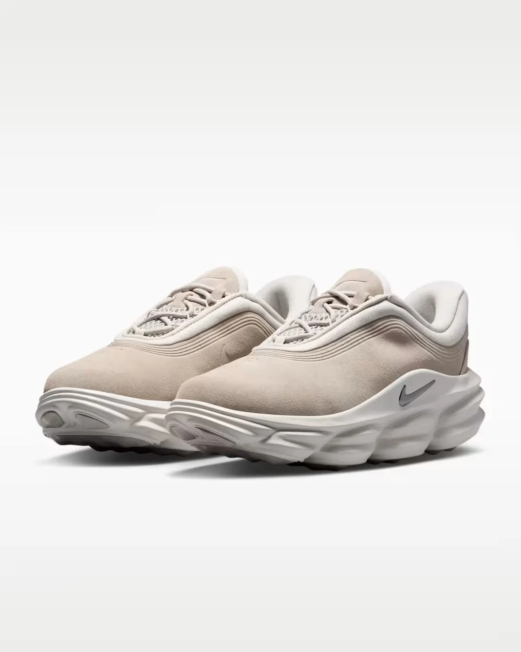 ⚡️ Nike представила кроссовки 24.7 — модель создана специально для отдыха и восстановле...