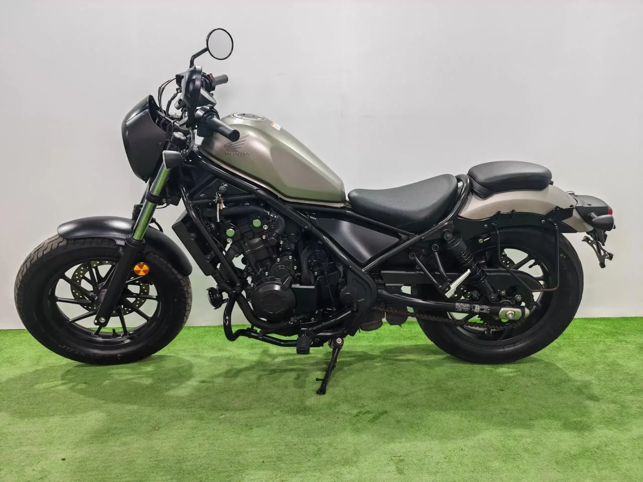 HONDA REBEL 500 в наличии во Владивостоке  Характеристики:  - 2020 год - объем 500 см3 - Аукцион JBA