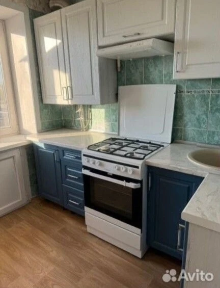 Продается двухкомнатная квартира. Центр п. Приютово.4/4 эт.89962906820