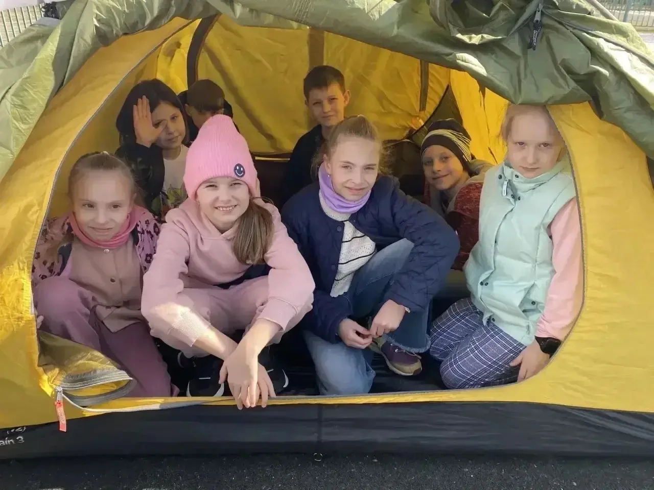 🏕 Первый день с «Лабораторией путешествий» — и сразу за дело!  Утро понедельника наши ребята начали 