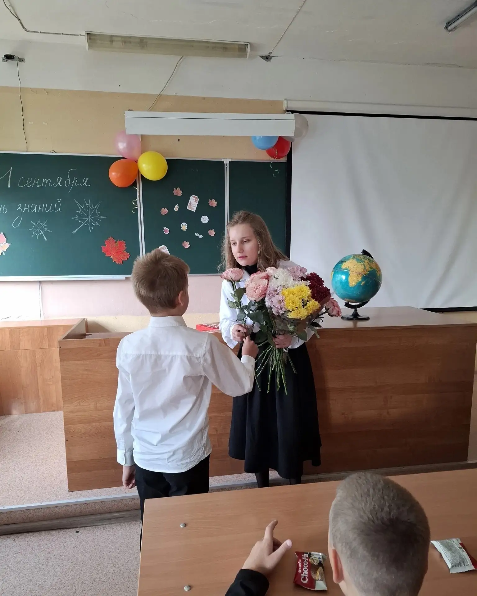 🤝 Соцконтракт в действии: новая работа и поддержка для молодого педагога из Калевалы