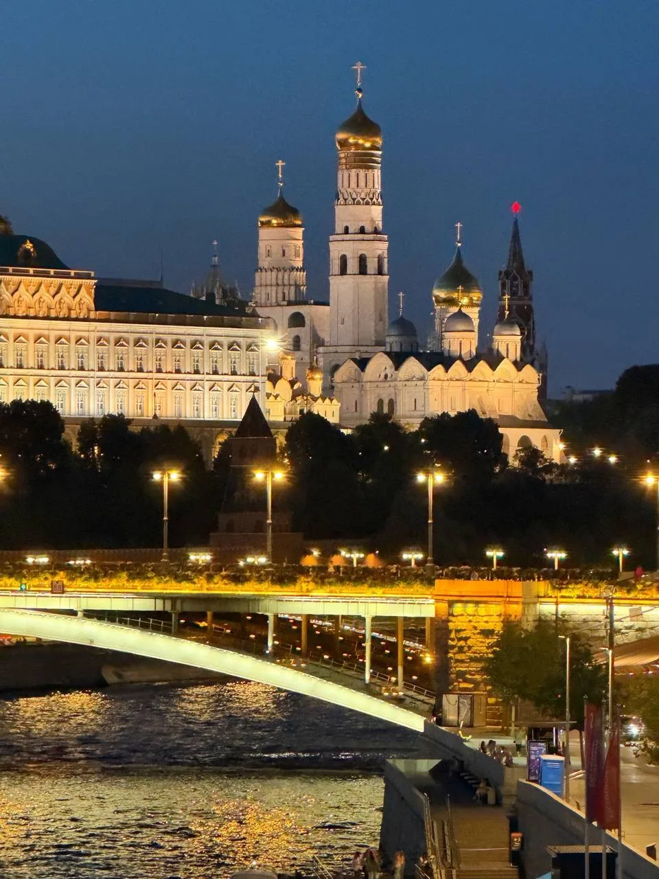 Вечерняя Москва ❤️

Непарадная Москва