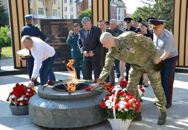 Коллектив академии принял участие в мероприятиях, приуроченных ко Дню ветеранов боевых действий
 
Ря