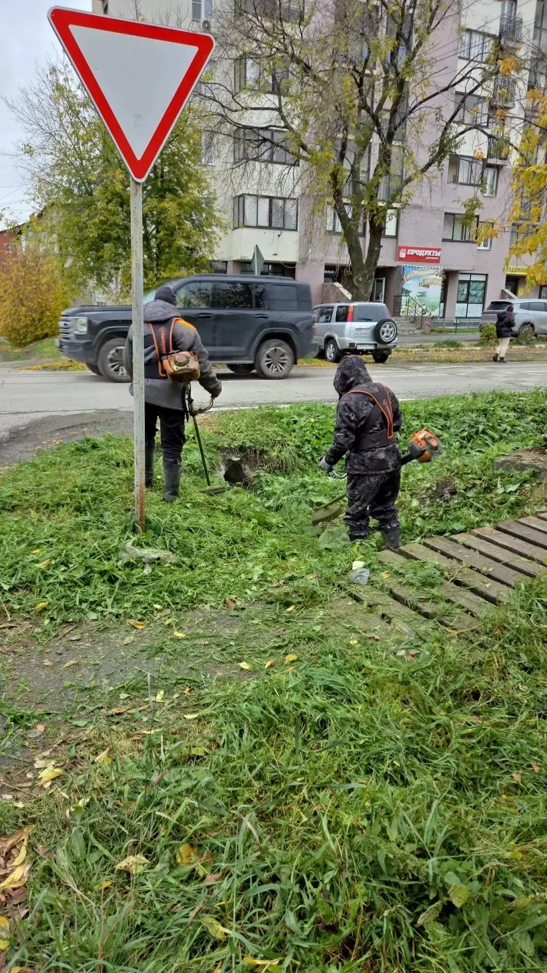 Администрация Арамильского городского округа продолжает готовить ливневые канализации к...