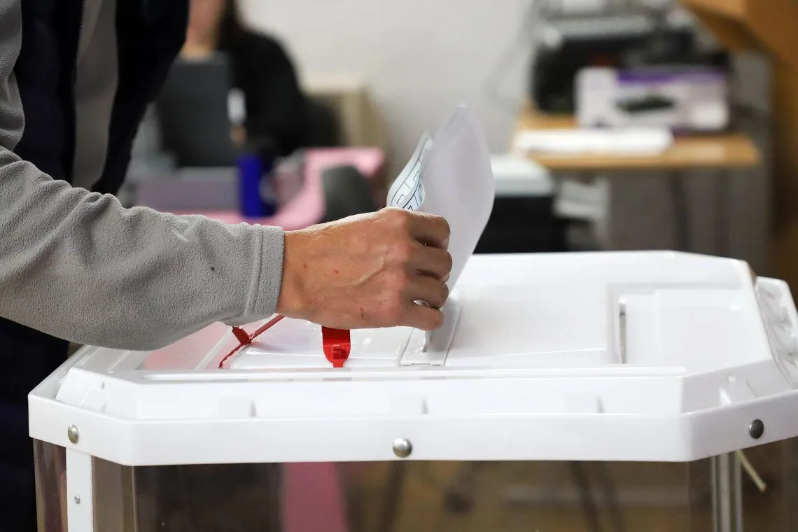 После обработки 67,12% протоколов по стране Единая Россия лидирует с 57,60% голосов ✅