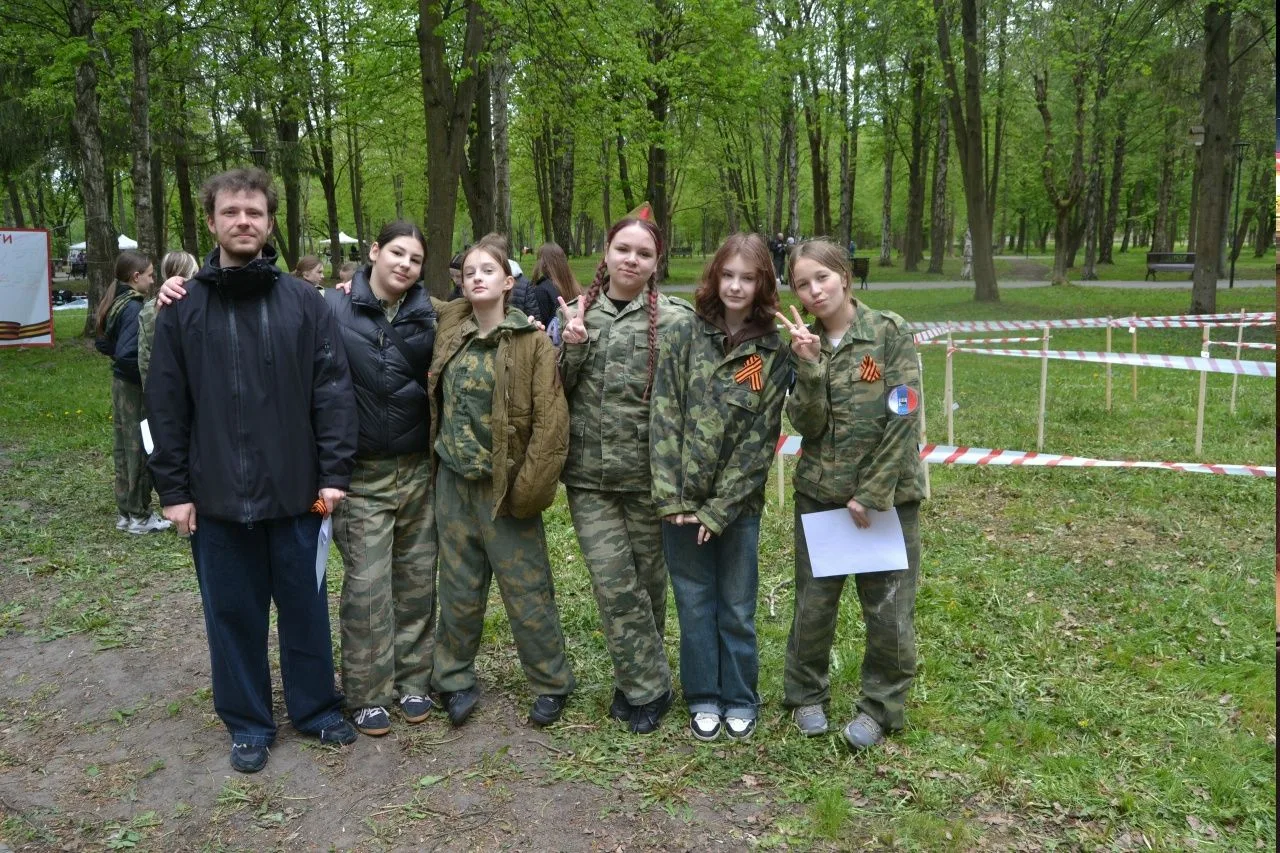 Боевая слава и живая история гимназии в Парке Победы  9 мая в Парке Победы наша гимназия работала ср