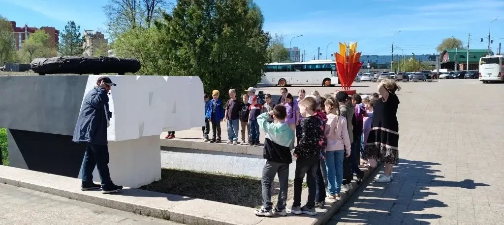 📍"ПЕРМЬ - ГОРОД ТРУДОВОЙ ДОБЛЕСТИ" - автобусную экскурсию с таким названием посетили  обучающиеся 2"