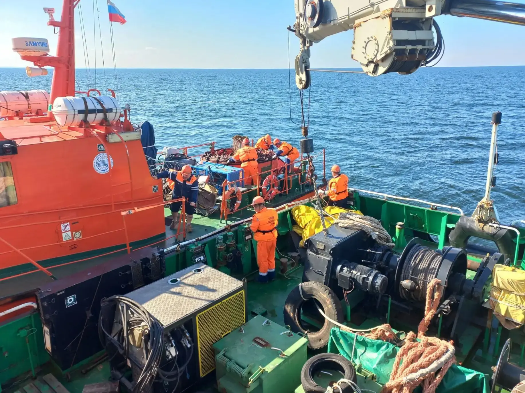 📍 В Балтийском море в районе морской ледостойкой стационарной нефтяной платформы Кравц...
