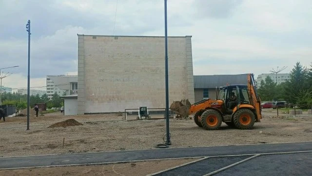 Просто для понимания: завершение работ по паспорту объекта было назначено на 31 июля, то есть завтра