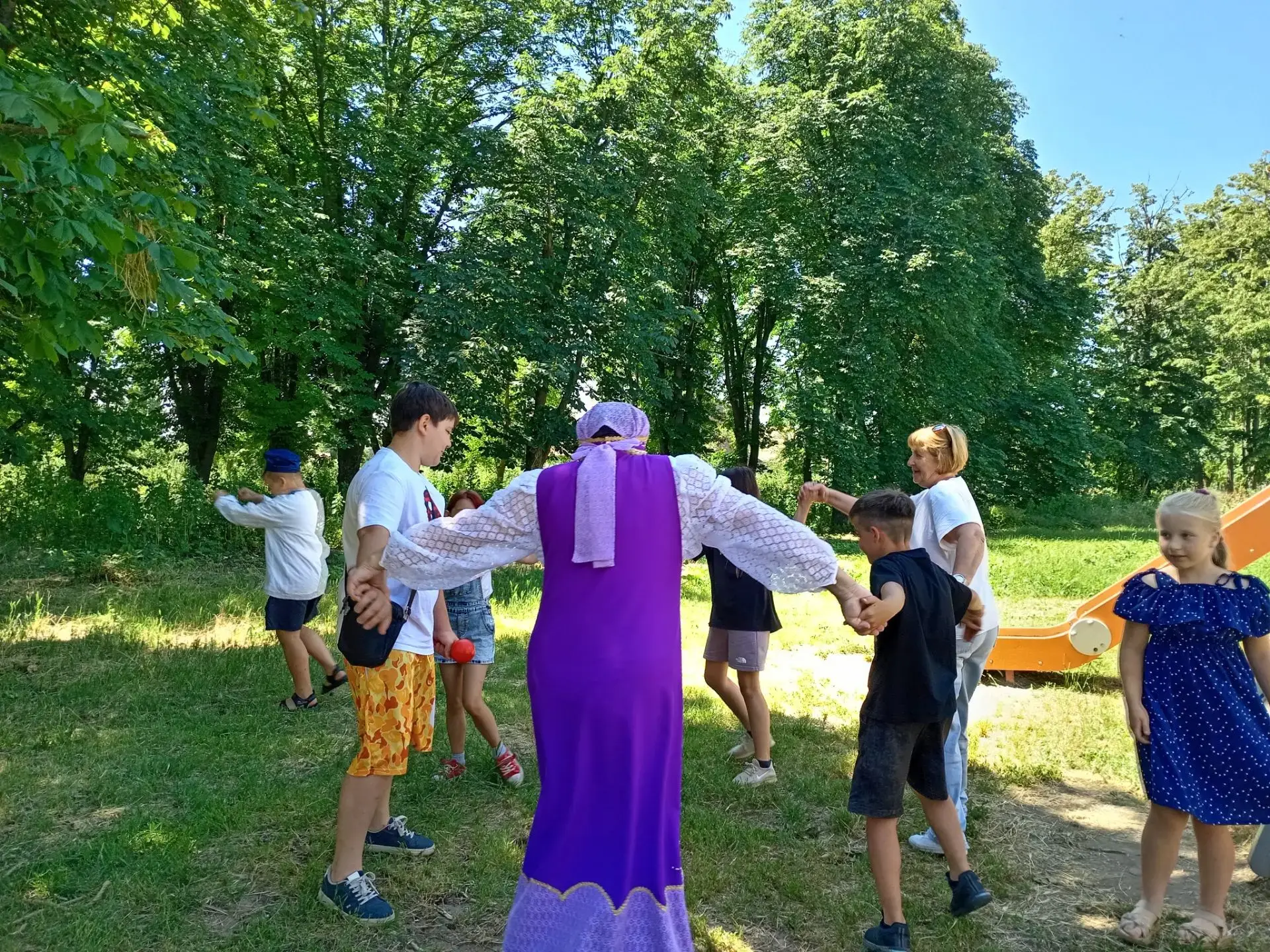 Время в лагере "Элис" пролетело как один миг. 25 июня мы отметили завершение летней оздоровительной 