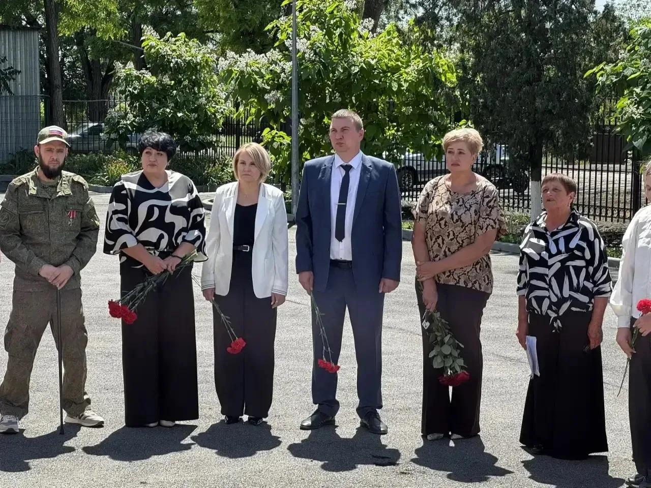 В Отрадовской школе состоялось торжественное мероприятие, посвященное открытию мемориал...