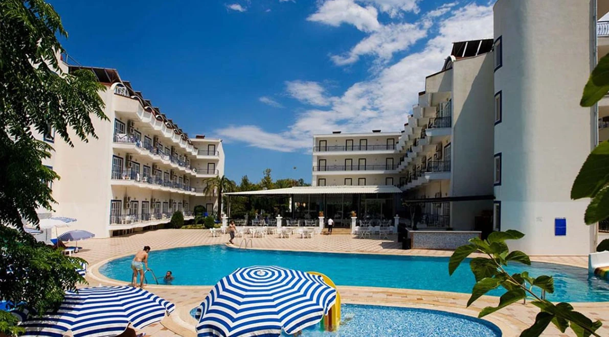 🔥  4 Ares Blue Hotel