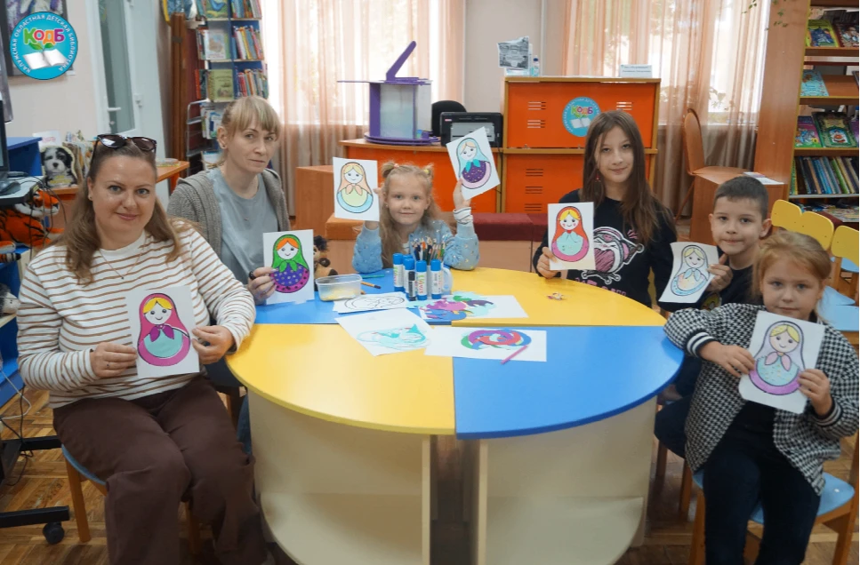 🪆Каждый из нас знает улыбчивую, круглолицую куклу, с секретом внутри.