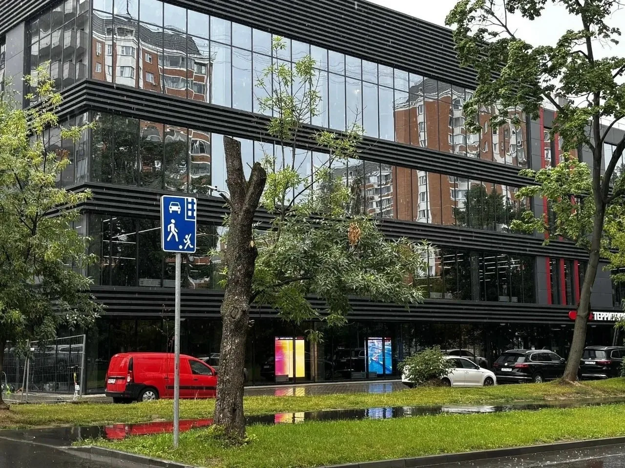 Строительство ФОКа на 13-й Парковой, 35А.

📌 На первом этаже откроется кафе здорового питания
📌 На