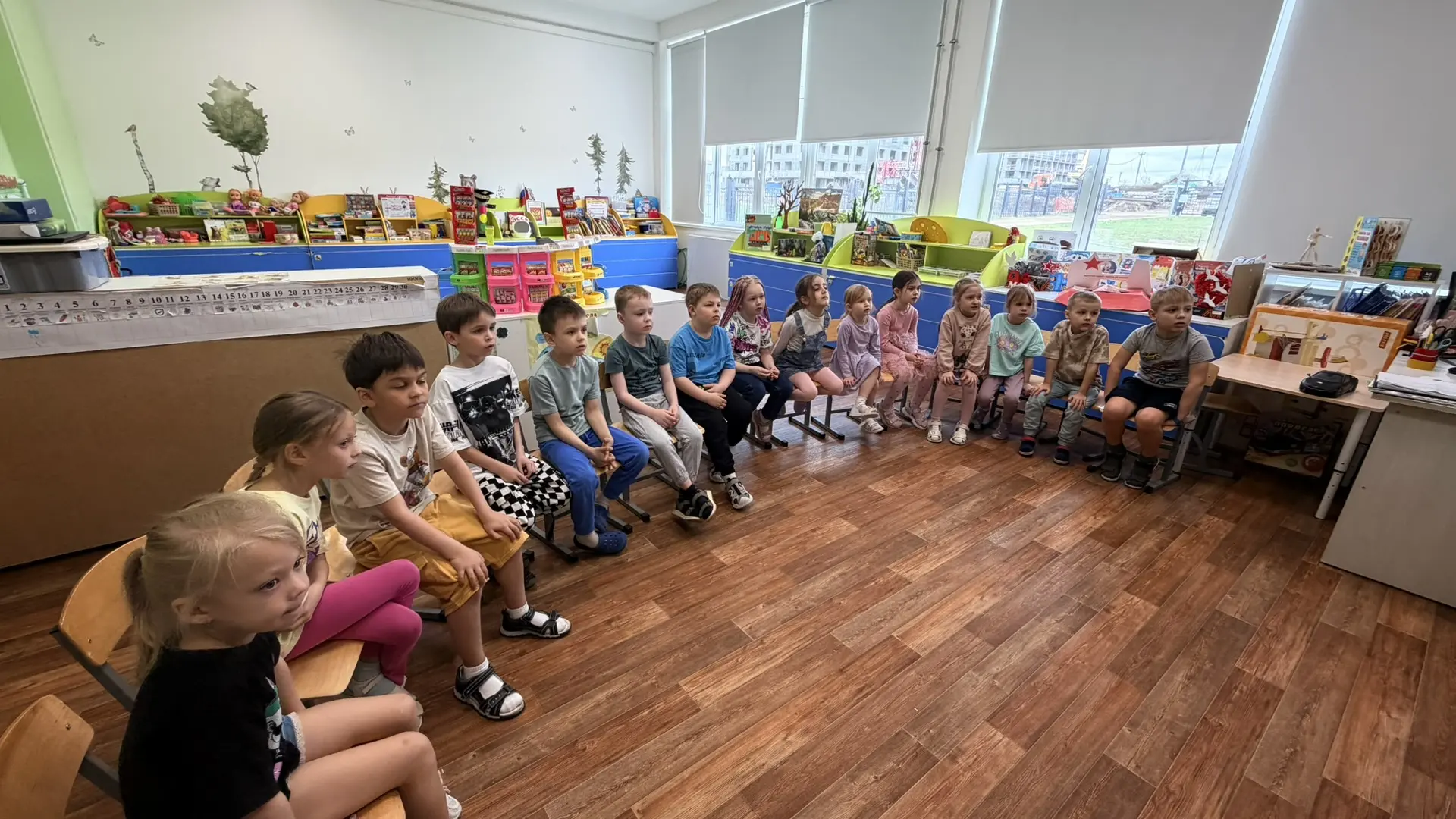 🚦 ЮИД «СВЕТОФОР» в гостях у дошкольников!  Сегодня наш отряд ЮИД «СВЕТОФОР» посетил дошкольные групп