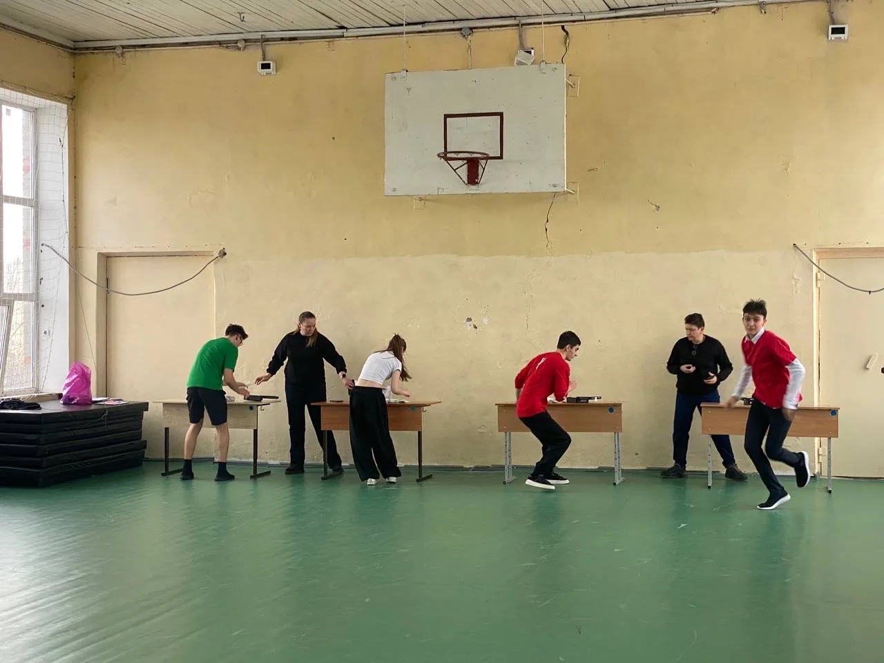 Сегодня на базе школы №15 прошел районный этап городского спортивного праздника «Здоровье и безопасн