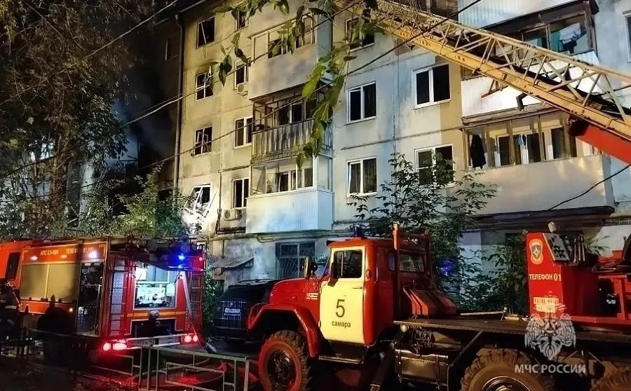 Семьям погибших при пожаре в доме на улице 22 Партсъезда в Самаре выплатят по 100 тысяч рублей
 
В р