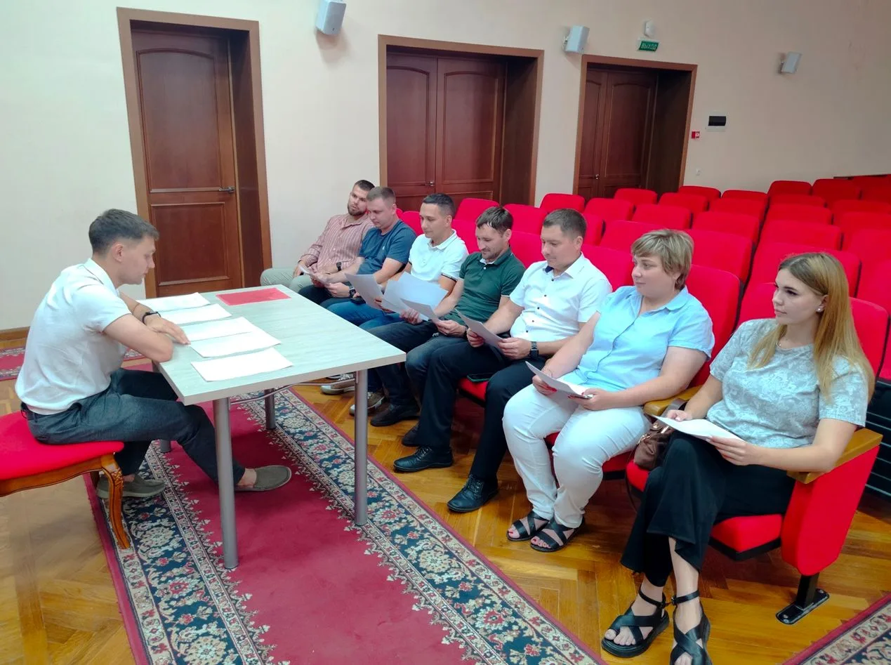 В администрации района состоялось заседание Актива Совета молодых депутатов Кореновског...