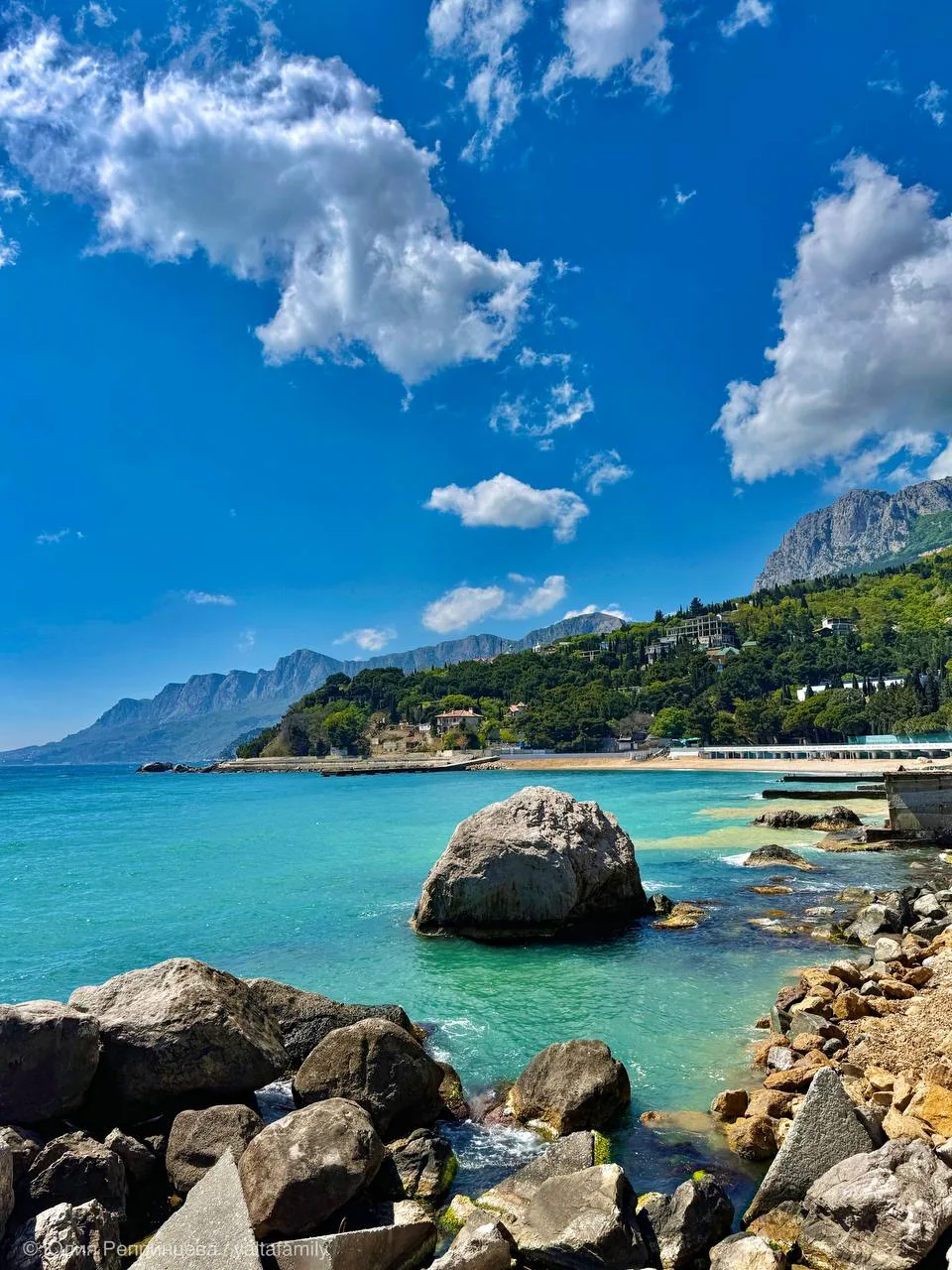⛰Кастрополь — один из самых необычных уголков Южного берега Крыма.☀