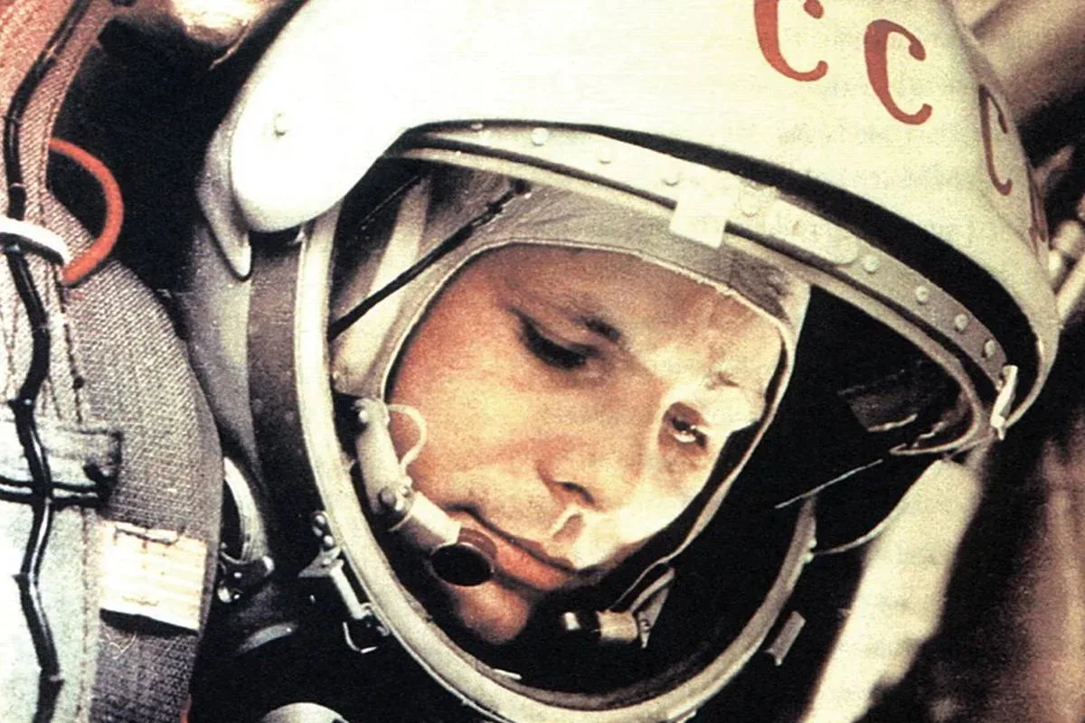👨‍🚀 12 апреля 1961 года на земную орбиту вывели первый в мире космический корабль-спу...