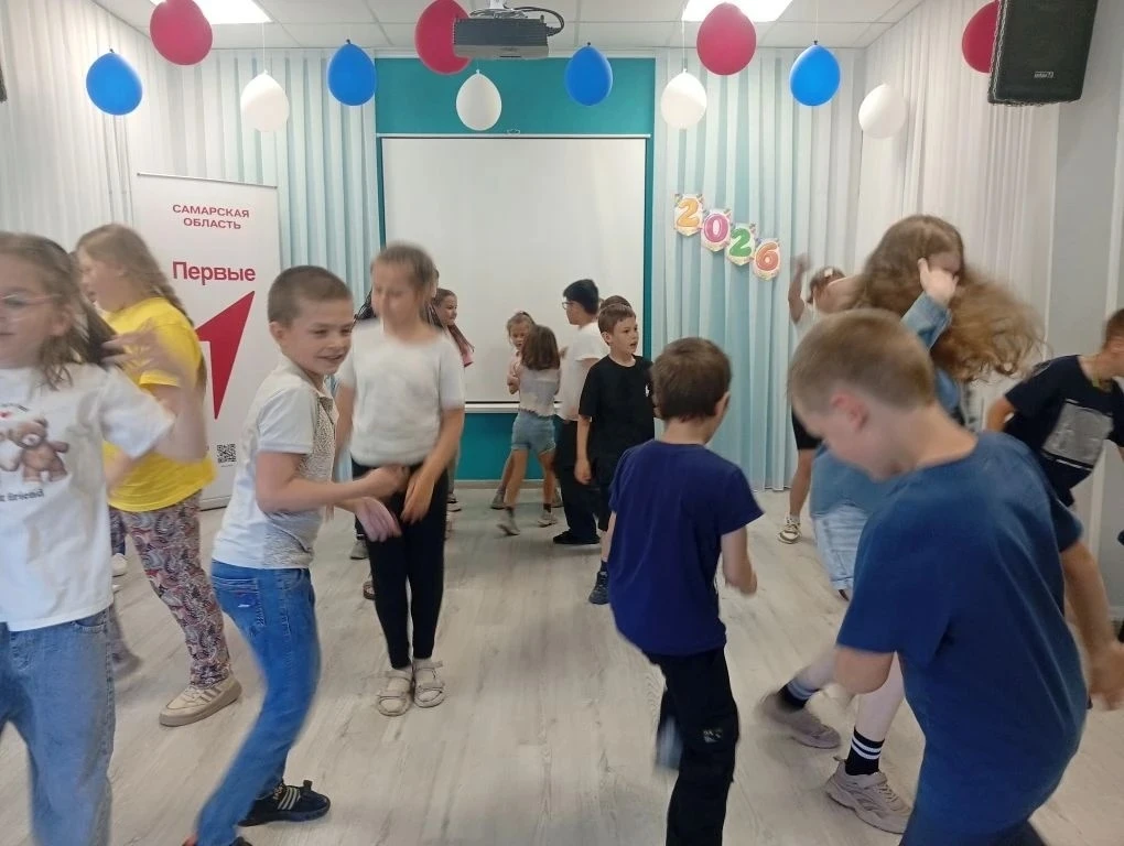 🌈 День в лагере «Радуга 2026»: от зарядки до театральных премьер!