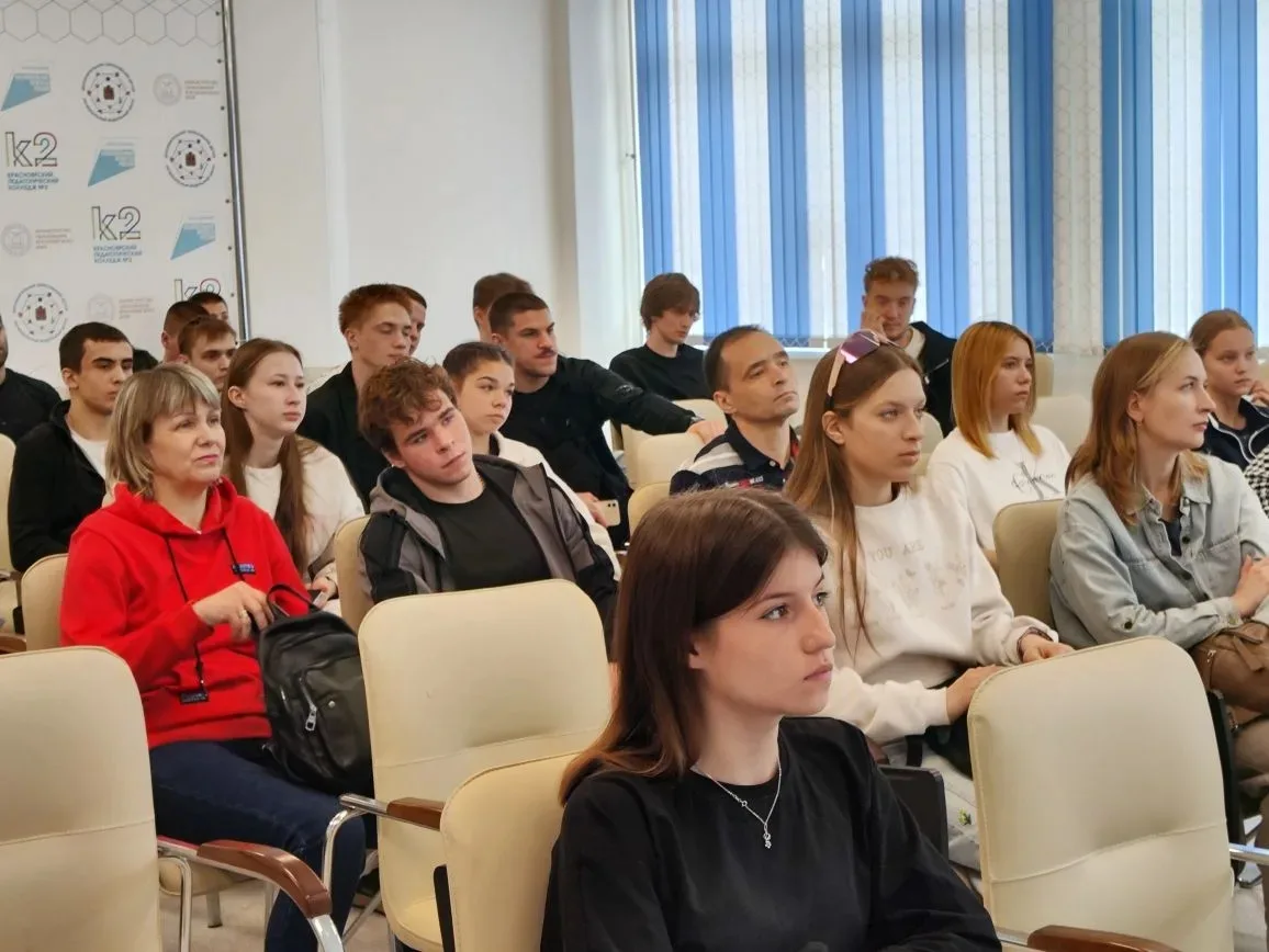 66 будущих абитуриентов и их родителей пришли на День открытых дверей в ИФКСиТ!🎉