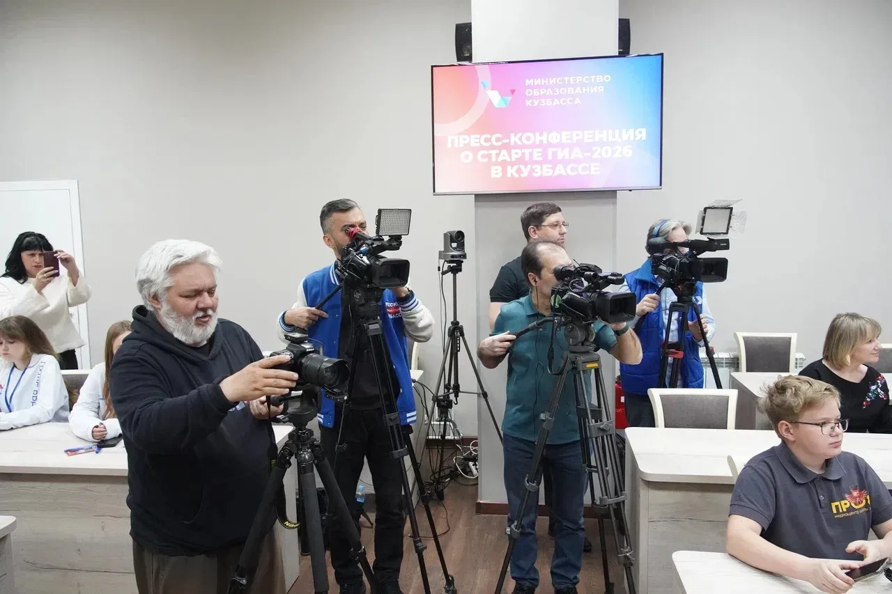 На пресс-конференции с журналистами, активистами детских и молодёжных медиацентров обсудили ГИА-2026