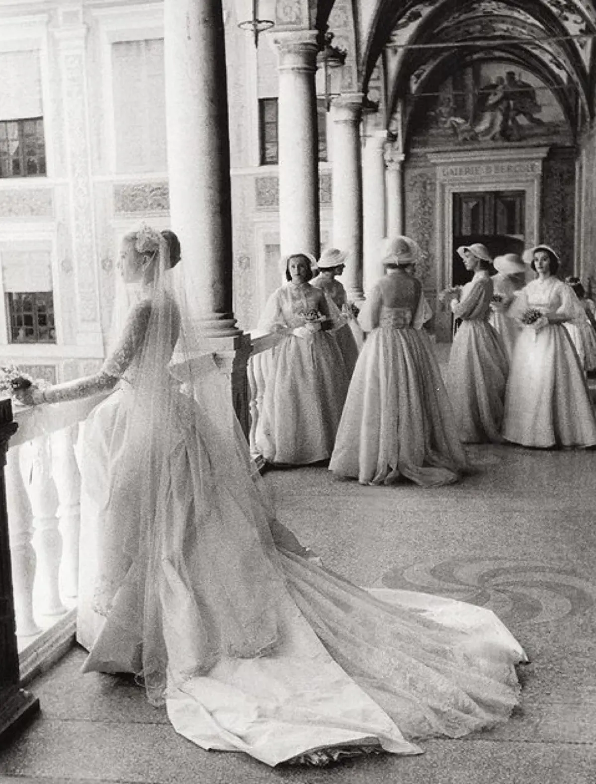 Ровно 70 лет назад, 19 апреля 1956 года, состоялась одна из самых громких свадеб XX века — князя Мон