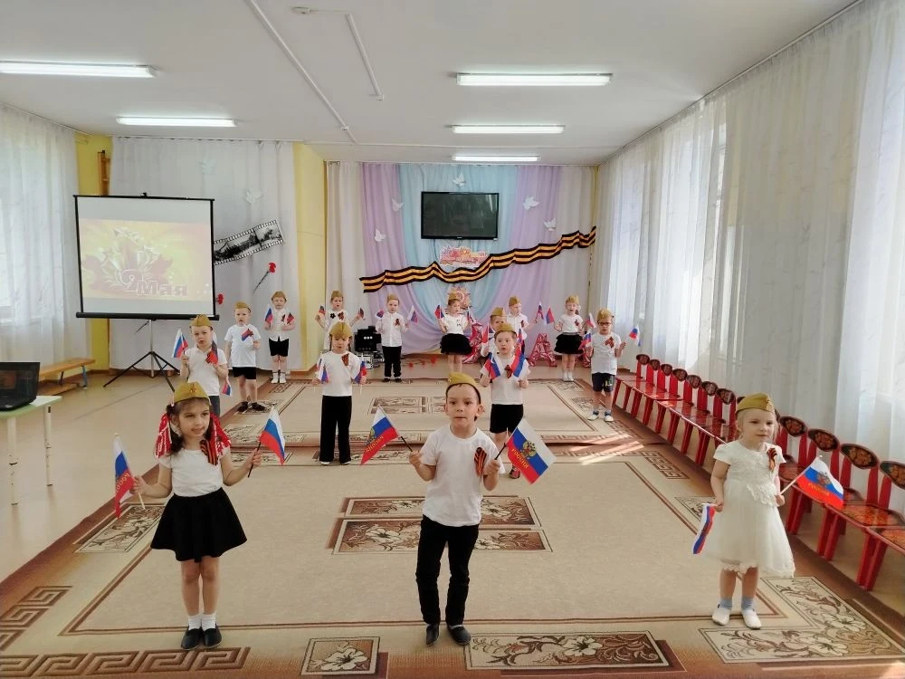 В нашем детском саду прошли тёплые и памятные праздники, посвящённые 9 Мая: воспитанник...