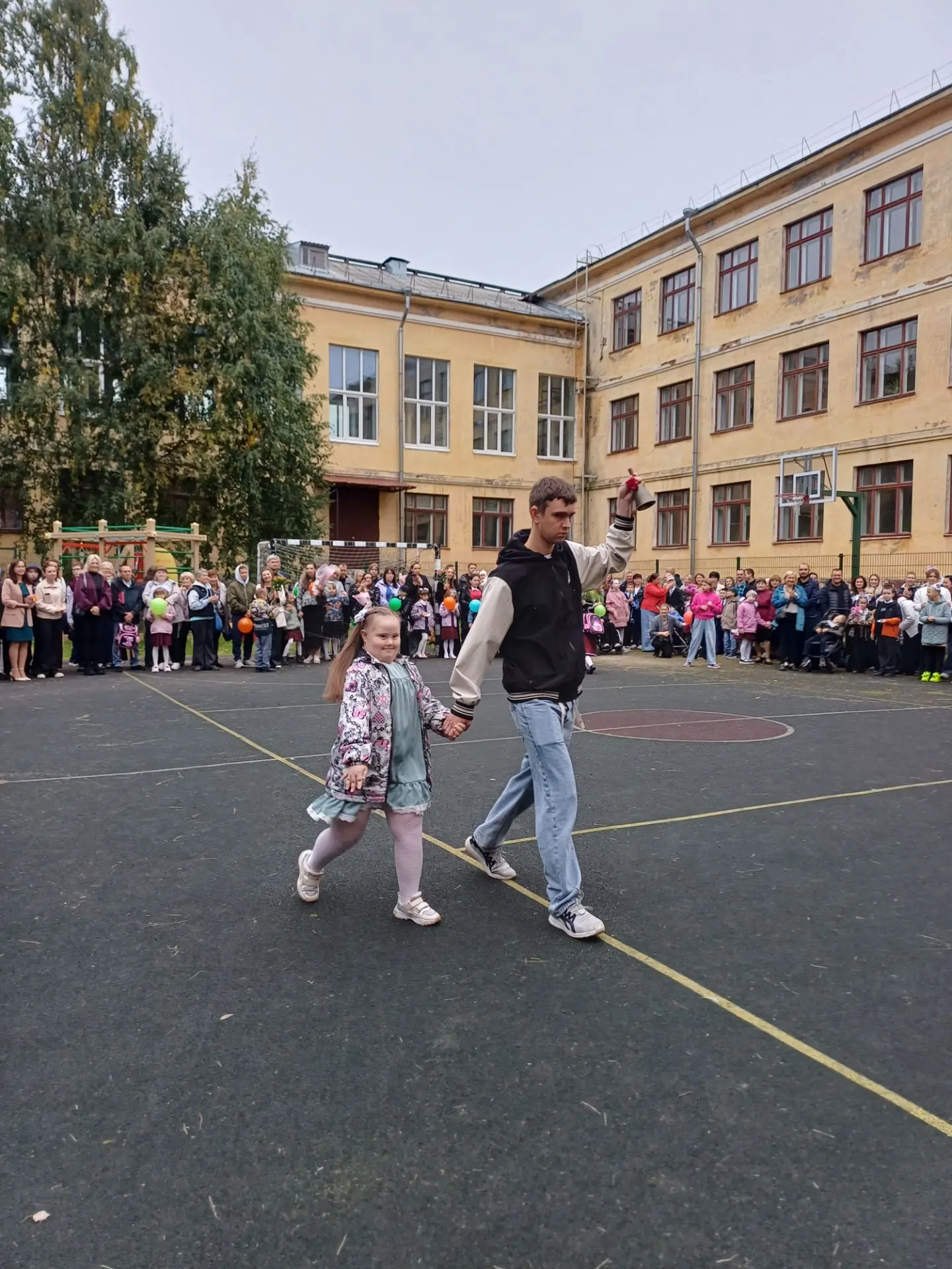 Первый звонок дан! 📢